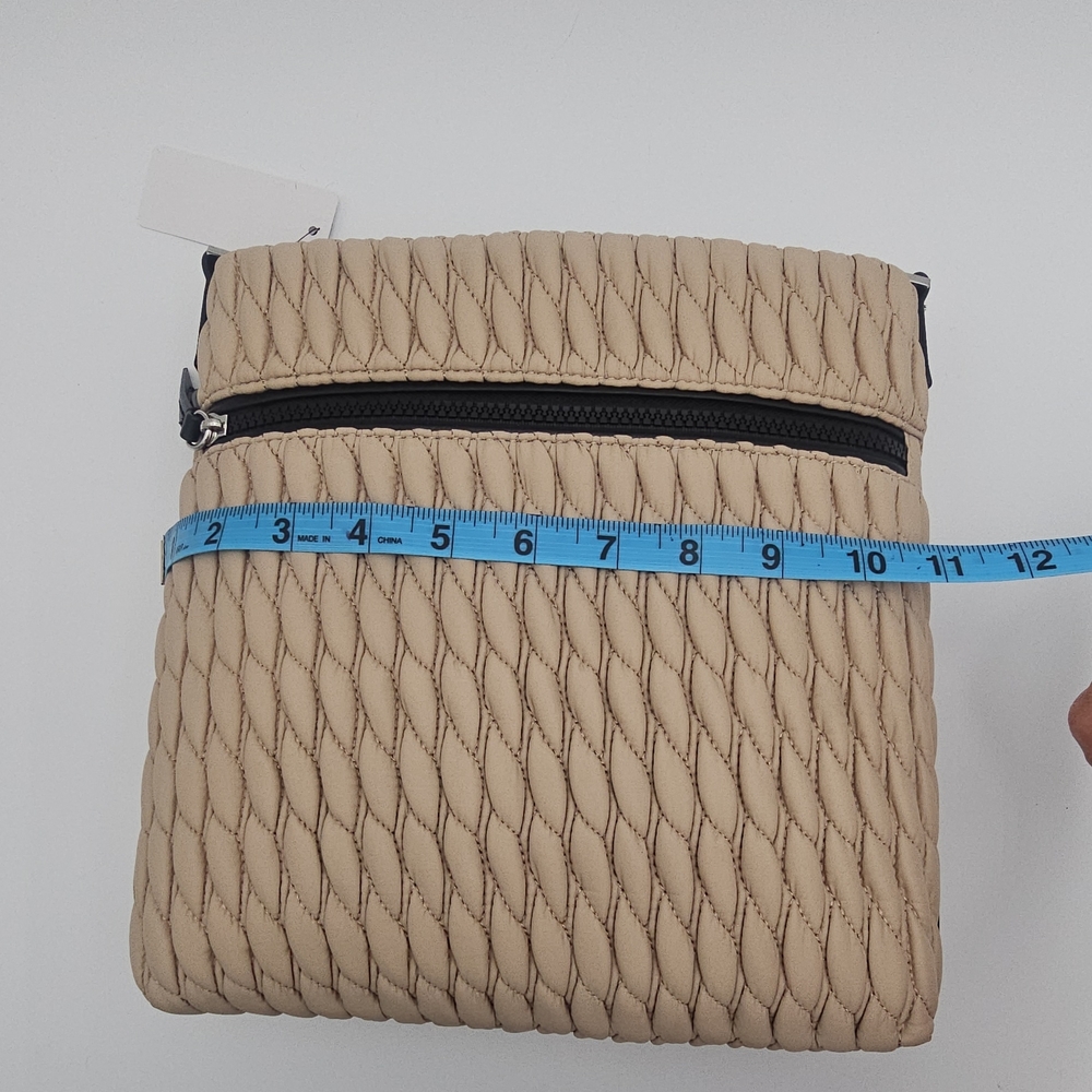 DKNY Beige Quilted Crossbody Bag - Picture 5 of 7